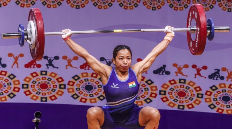 मीराबाई चानू ने विश्व भारोत्तोलन चैंपियनशिप में जीता रजत पदक