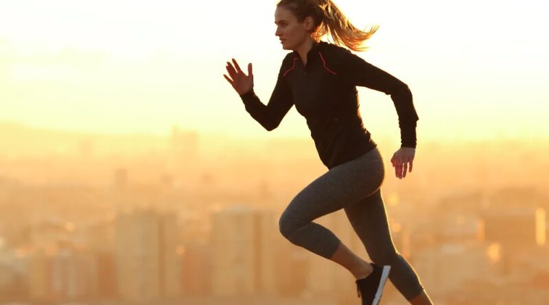 क्या अत्यधिक रनिंग करने से बढ़ सकता है कोलन कैंसर का रिस्क? जानिए क्या कहते हैं एक्सपर्ट्स