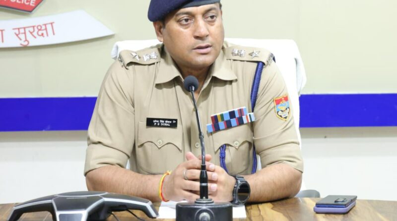 देहरादून में लापरवाही पर कार्रवाई: कुठालगेट चौकी प्रभारी अशोक कुमार सस्पेंड