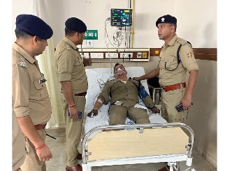 आग के बीच फॅसे मरीजो के लिए देवदूत बनी दून पुलिस